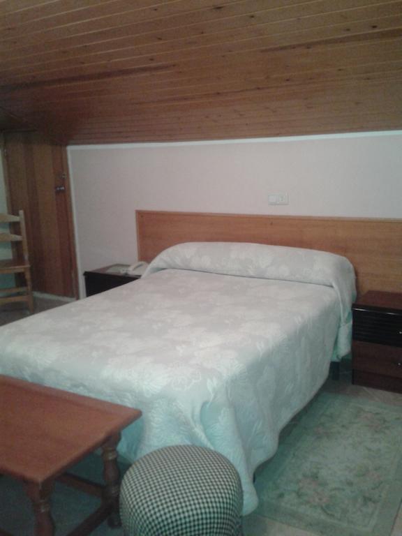 Hotel Bellavista La Puebla De Castro Kamer foto